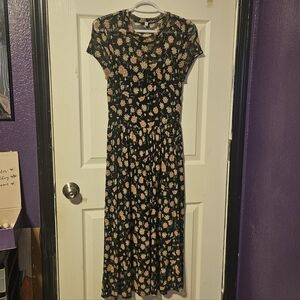 AUW Black and Cream Floral Maxi Dress